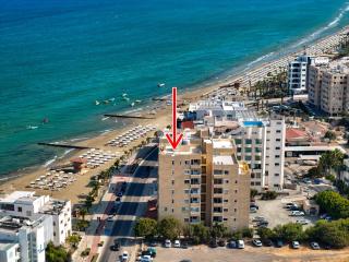 Luxury Stay at Mackenzie Beach with Private Parking and Balcony - Lanarka - 0