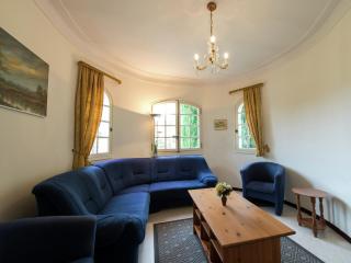 Sunny Villa Stay in Nyons - 9