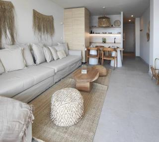 Apartamento en Almuñécar - Vistas al mar y piscina - 1