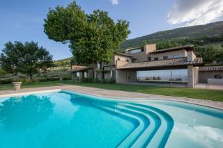 Modern Apartment Overlooking The Hills Of Assisi - 8