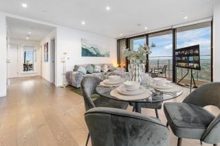 Sky High Luxury 2 Bed Flat with Jaw Dropping Views - Moffat - 7
