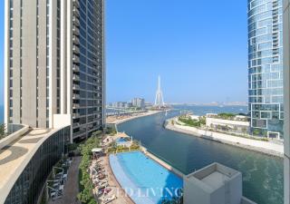 Emaar 5242 - Stunning Sea View Stay in Prime Waterfront Location - Zed Living - 0