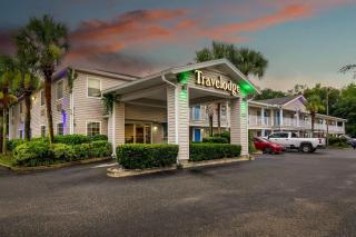 Travelodge Suites by Wyndham MacClenny I-10 - 2