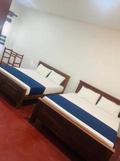 Rathnayaka Family & Holiday Home - 3