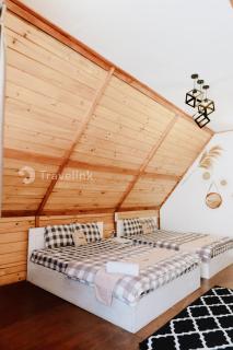 Quenz Cabin By Travelink - Dieng - 8