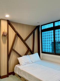 Lotuz Hanoi Hostel - Ha Giang Loop Office - Hanoi - 9