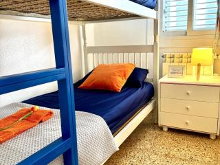 APARTBEACH CYE 6 42 con VISTA LATERAL MAR - 2