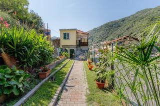 house with garden, two rooms - 3