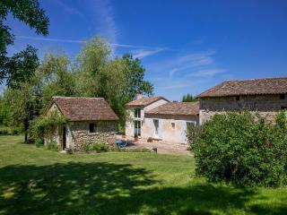 Elegant Holiday Home in Dordogne Vineyard - 0