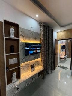 The Luxury Nest - Gurgaon - 3