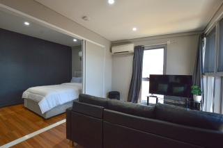 Supersized Studio Inexpensive 1x1 - Port Hedland - 4