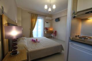 Ilioxenia Chios Studios & Apartments - 3
