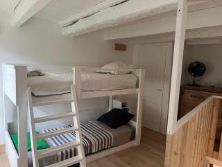 Maison de village au cœur de Ampus - 3