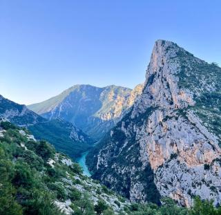 Maison de village au cœur de Ampus - 1