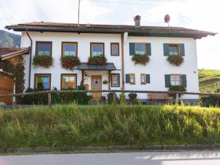 Alpenapartment mit Garten - 3