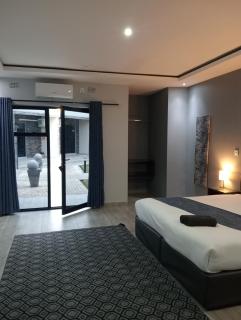 Beautiful Studio Apartment with backup and Fast WiFi - Lusaka - 2