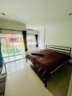 Ann & John Guesthouse - Patong - 3