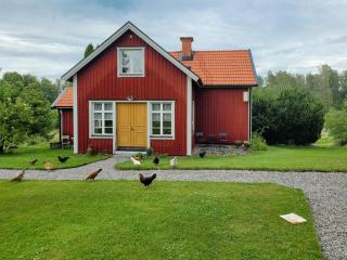 Rural 19Th Century House Near Götlunda - 0