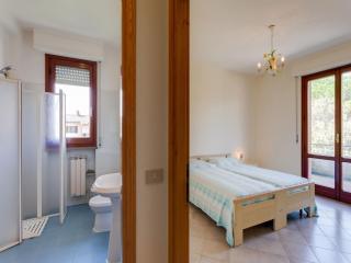 Elegant apartment on Lake Trasimeno - 4