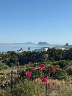 Domillion Sunrise 3bdr 2bath panoramic Gibraltar view - 9