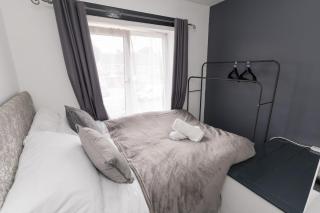 Future Stays home from home - Stourbridge - 8