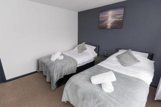 Future Stays home from home - Stourbridge - 6