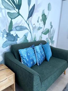 Tropical Zen Modern Minimalist - Sampong - 1