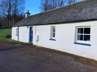 Fordie West Cottage - Comrie - 0