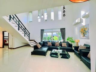 Tropicana Garden Pool Villa - 2