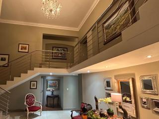 Alabaster Luxe Villa - 2