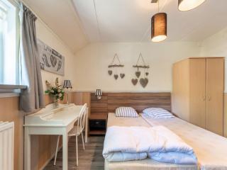 Attractive farmhouse in Giethoorn with garden - Giethoorn - 8