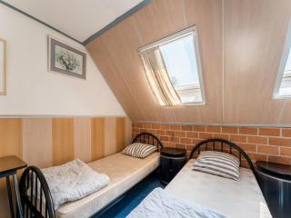 Attractive farmhouse in Giethoorn with garden - Giethoorn - 5