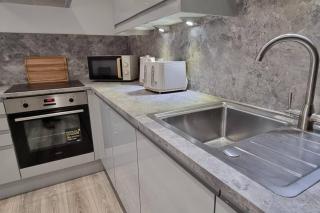 Tower House Apartments - 4