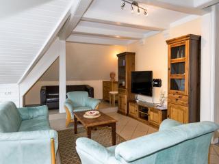 Large apartment in the beautiful Sauerland with garden, patio and sauna - 9