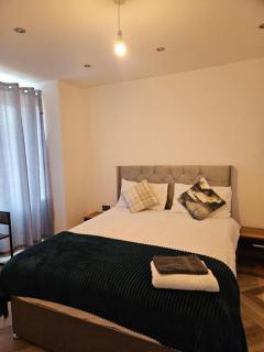 Reading Guest House - 1