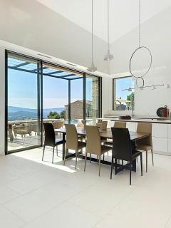 Villa With Panoramic Views And Pool In Gordes - 2