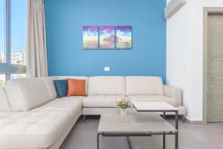 Grey - Elegant Apartments in Awkar - Dbayeh - 0