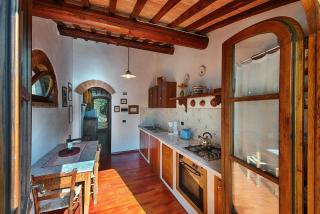 Rustic Apartment In Siena Countryside - 4