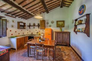 Historic Apartment In Tuscan Castle With Pool - 8
