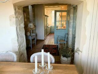 Medieval Convent Home In Provencal Village - 9