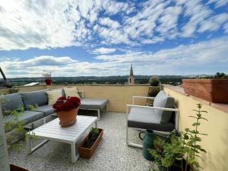 Medieval Convent Home In Provencal Village - 1