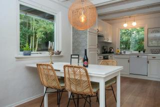 Renovated Home Near Beach - 6
