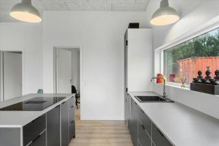 Holiday Home With Sauna Near Marielyst Beach - 6