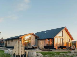 Luxury Chalet With Sea View At Salzhaff - 9