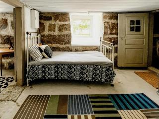 Charming Archipelago Holiday Home On Kalvö - 2