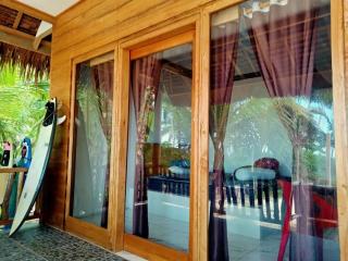 Bintang Left Homestay Mentawai - 1