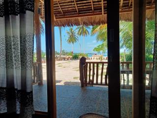 Bintang Left Homestay Mentawai - Katiet - 4