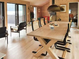 Seaside Cabin With Panoramic Views In Alvundfjord - Ålvundeid - 7