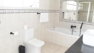 Caribbean Estates 41 28 - 4