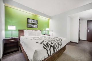 Sleep Inn & Suites Columbus - Columbus - 1